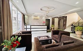 Bluo Lake View Newtown - Boutique Hotel