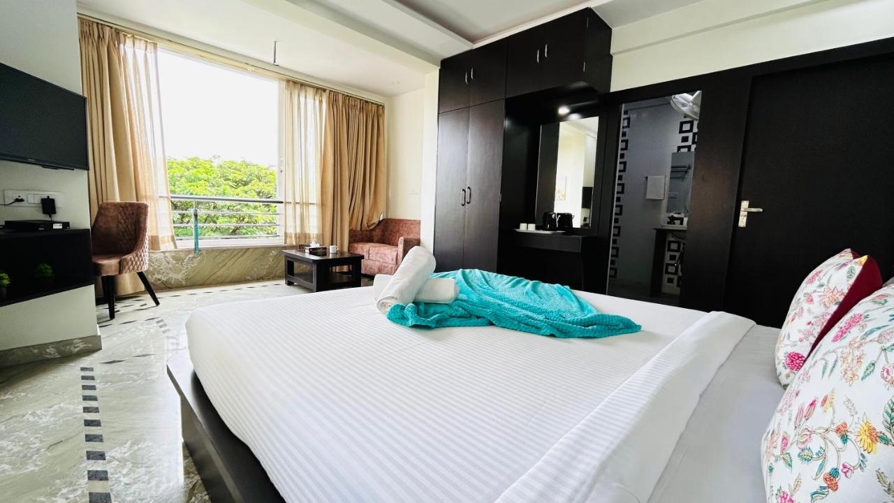 Bluo Lake View Newtown - Boutique Hotel โกลกาตา ภายนอก รูปภาพ