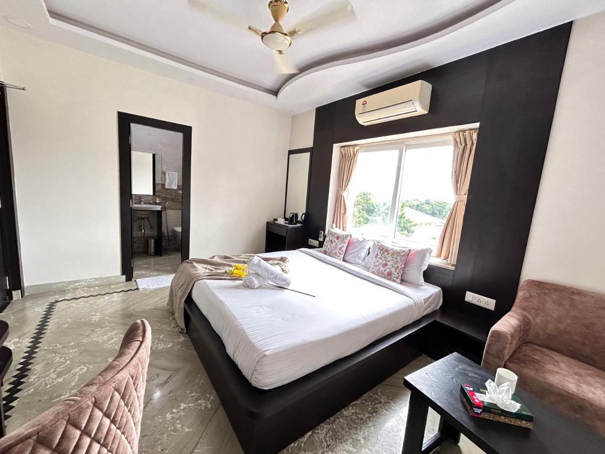 Bluo Lake View Newtown - Boutique Hotel โกลกาตา ภายนอก รูปภาพ